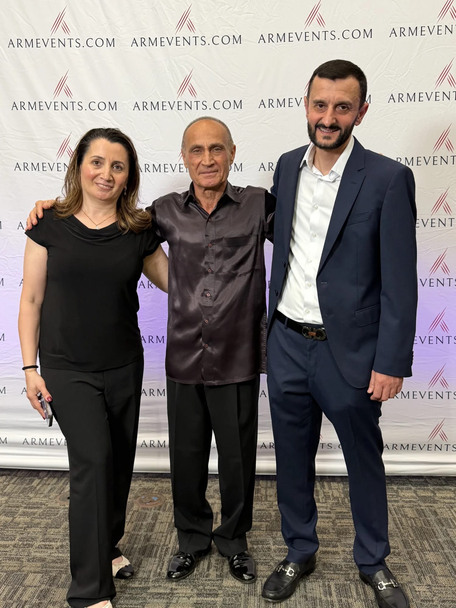 SEROUJ KRADJIAN & BAND
ft. SAMVEL YERVINYAN