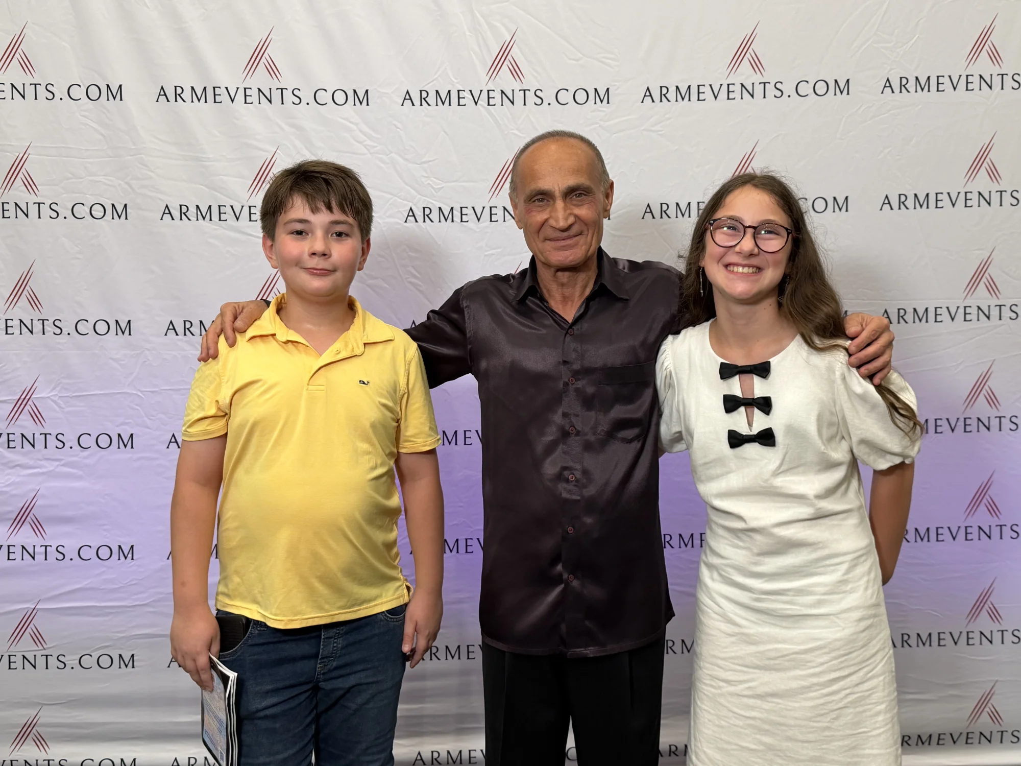 SEROUJ KRADJIAN & BAND
ft. SAMVEL YERVINYAN